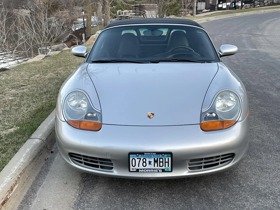 2001 Porsche 986 Boxster - Image 12 of 31