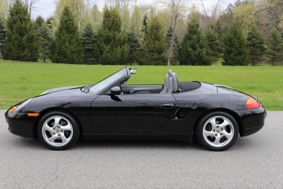 2001 Porsche 986 Boxster - Image 4 of 31