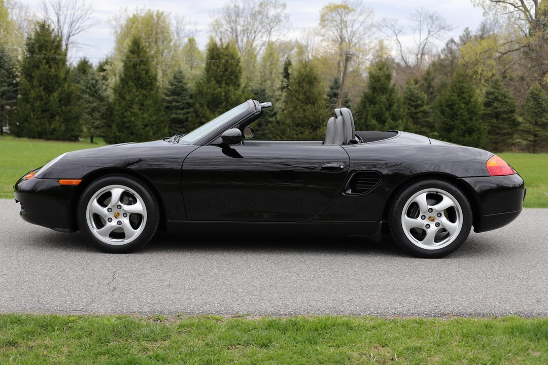 2001 Porsche 986 Boxster - Image 3 of 31