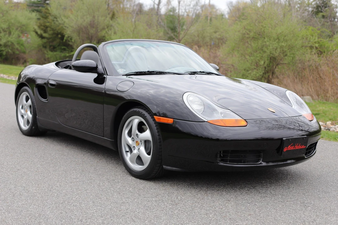2001 Porsche 986 Boxster - Image 12 of 31