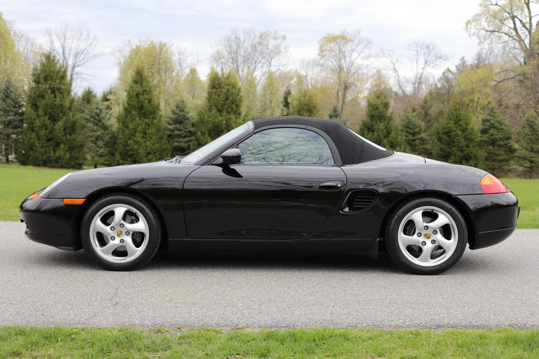 2001 Porsche 986 Boxster - Image 27 of 31