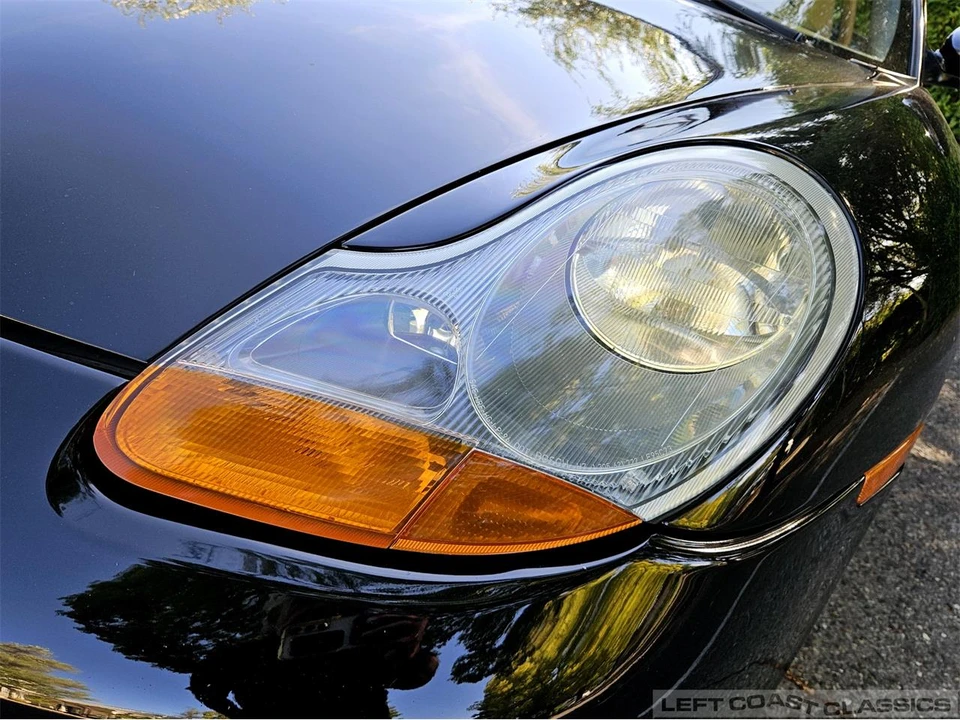 2001 Porsche 986 Boxster - Image 23 of 31