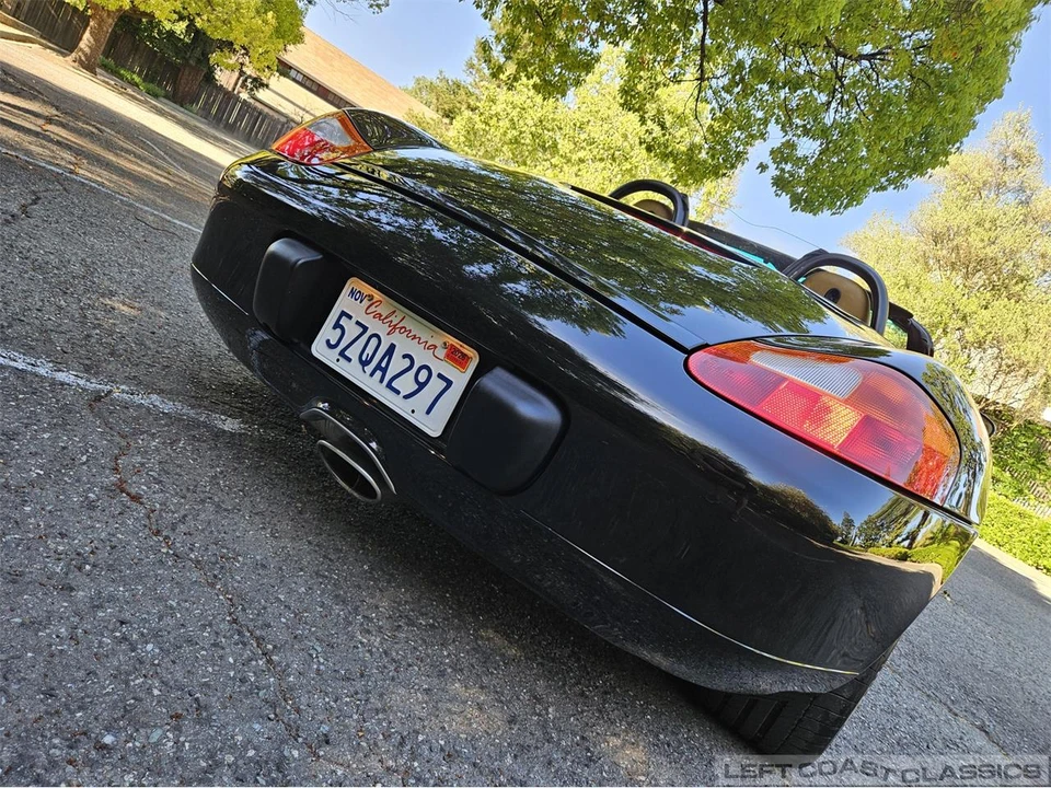 2001 Porsche 986 Boxster - Image 25 of 31