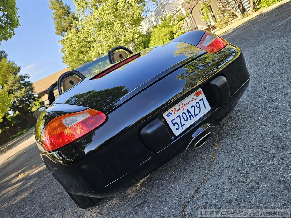 2001 Porsche 986 Boxster - Image 26 of 31