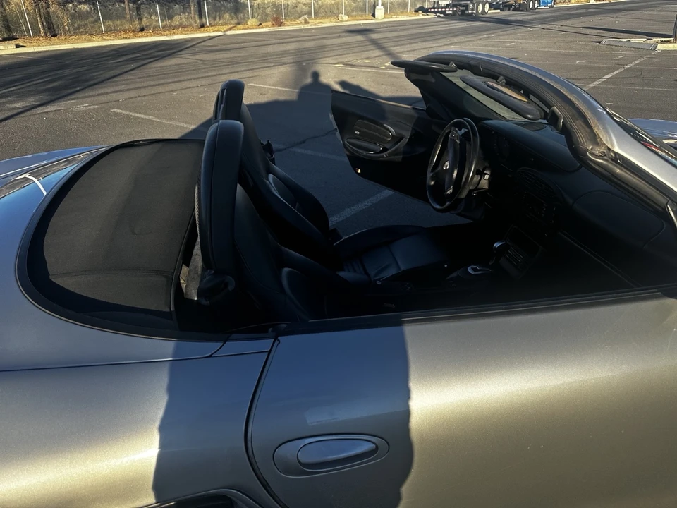2001 Porsche 986 Boxster - Image 9 of 21