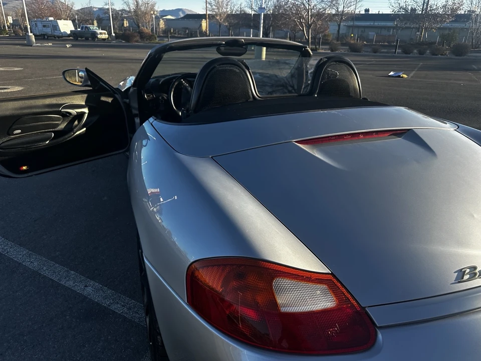 2001 Porsche 986 Boxster - Image 18 of 21