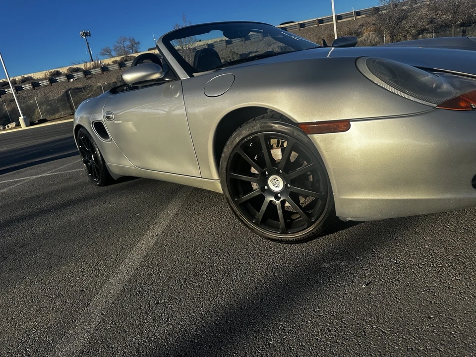 2001 Porsche 986 Boxster - Image 4 of 21
