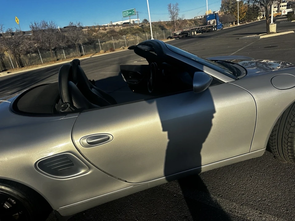 2001 Porsche 986 Boxster - Image 8 of 21
