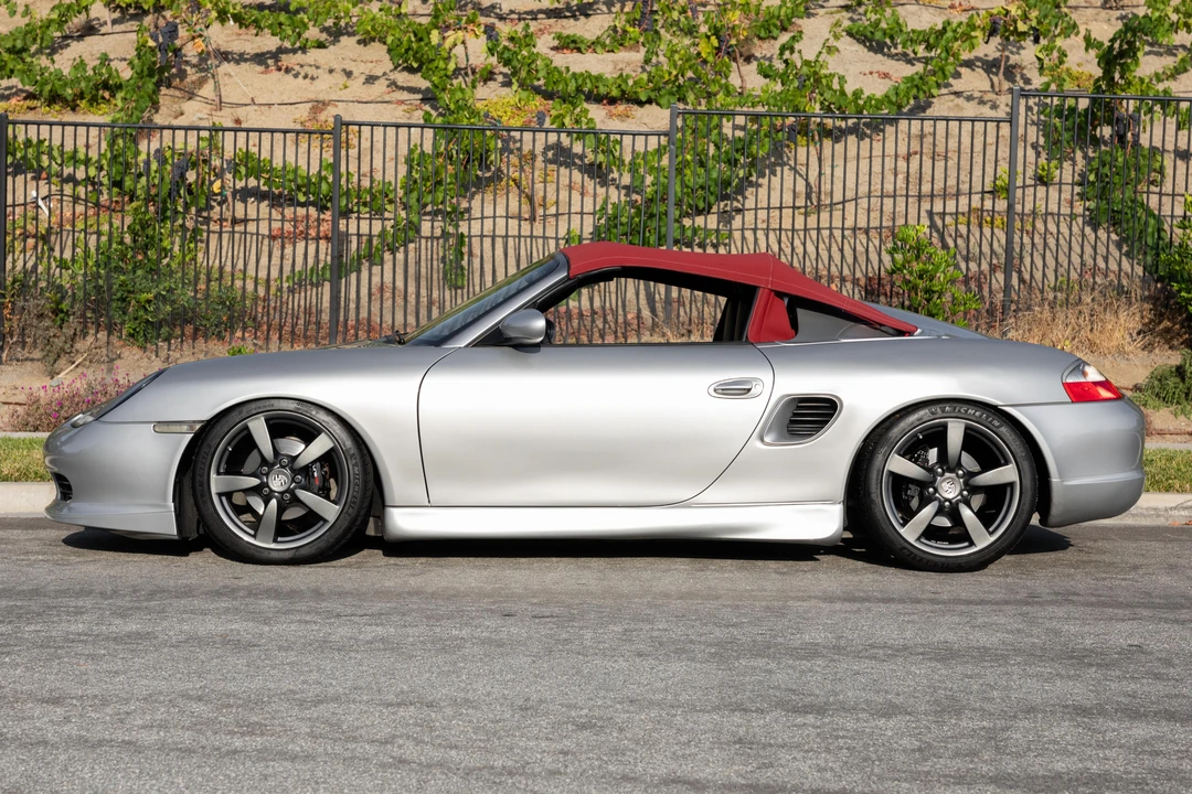 2001 Porsche 986 Boxster - Image 4 of 31