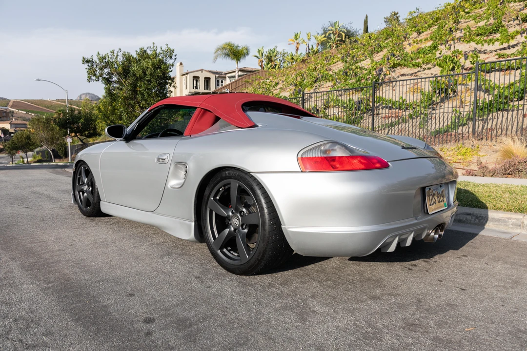 2001 Porsche 986 Boxster - Image 12 of 31