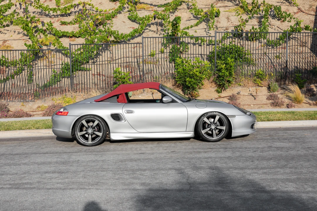 2001 Porsche 986 Boxster - Image 23 of 31