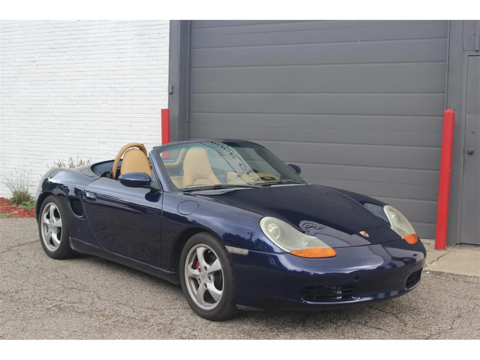 2001 Porsche 986 Boxster - Image 3 of 31