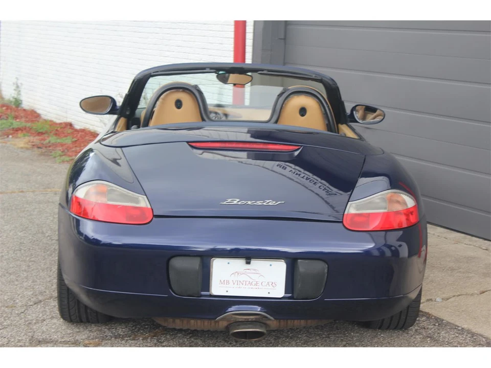 2001 Porsche 986 Boxster - Image 6 of 31