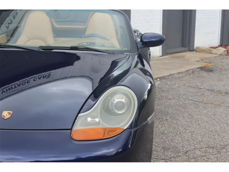 2001 Porsche 986 Boxster - Image 8 of 31