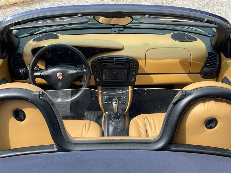 2001 Porsche 986 Boxster - Image 18 of 31