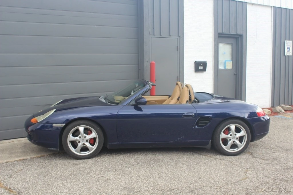 2001 Porsche 986 Boxster - Image 9 of 21