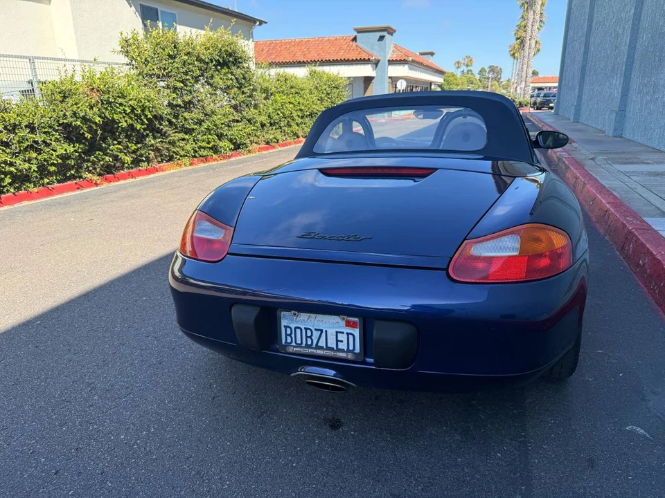 2001 Porsche 986 Boxster - Image 13 of 17