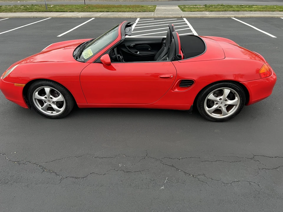 2001 Porsche 986 Boxster - Image 6 of 31