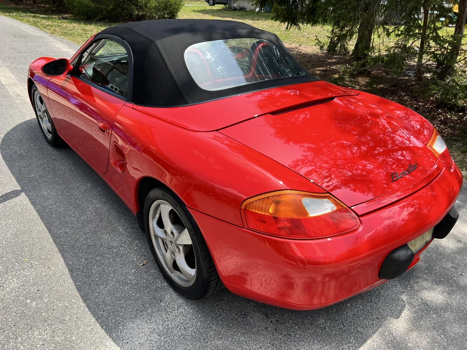 2001 Porsche 986 Boxster - Image 17 of 31