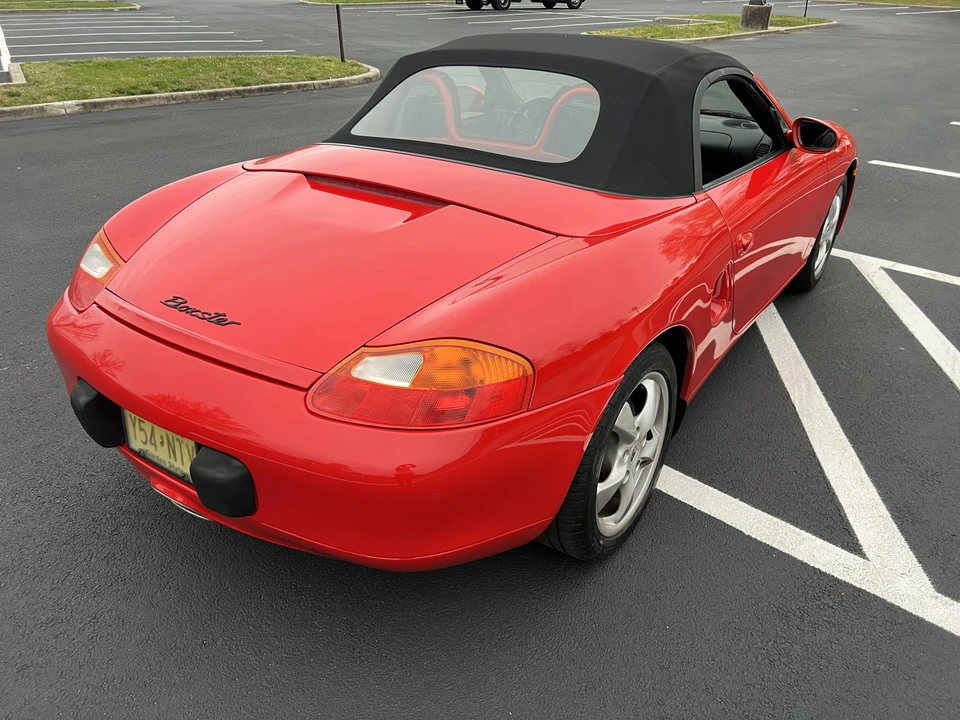 2001 Porsche 986 Boxster - Image 23 of 31