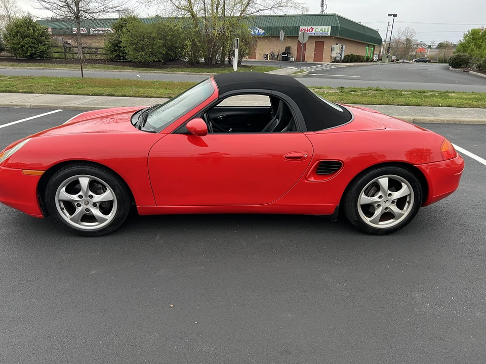 2001 Porsche 986 Boxster - Image 14 of 31