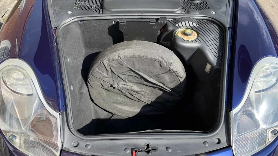2001 Porsche 986 Boxster - Image 7 of 10