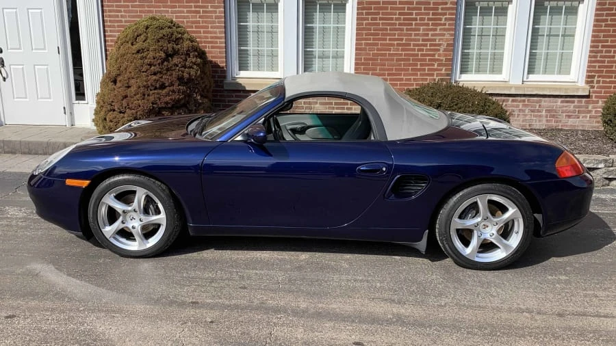 2001 Porsche 986 Boxster - Image 9 of 10
