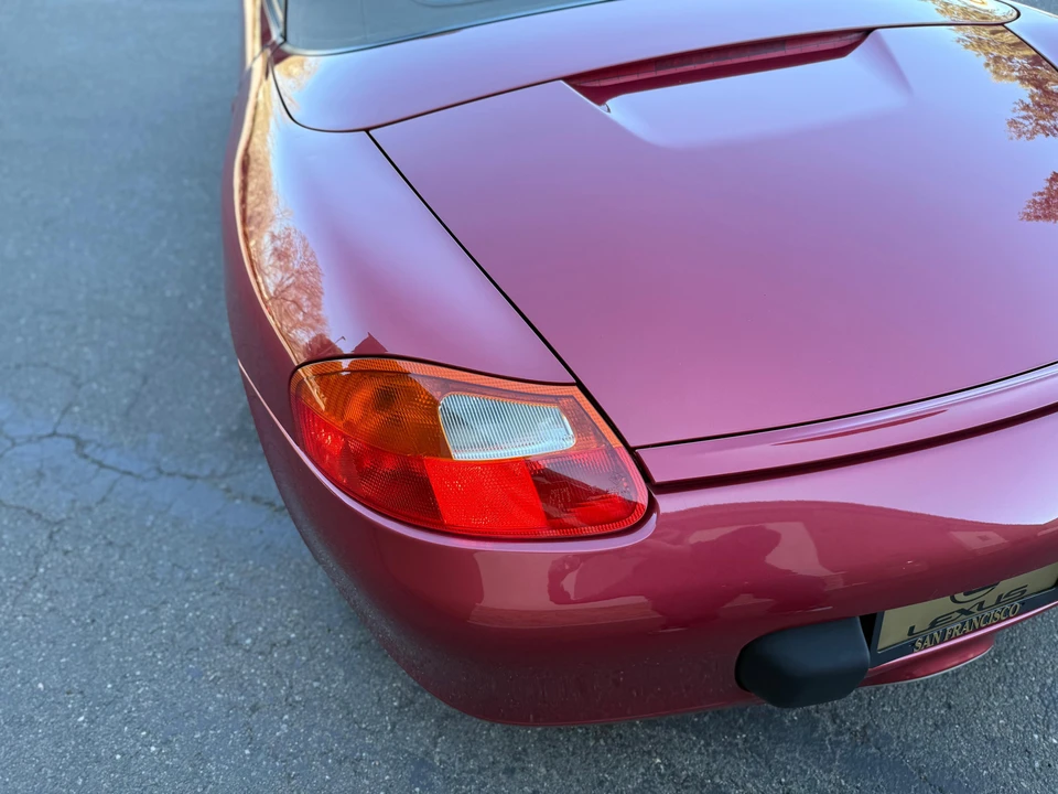 2001 Porsche 986 Boxster - Image 25 of 31