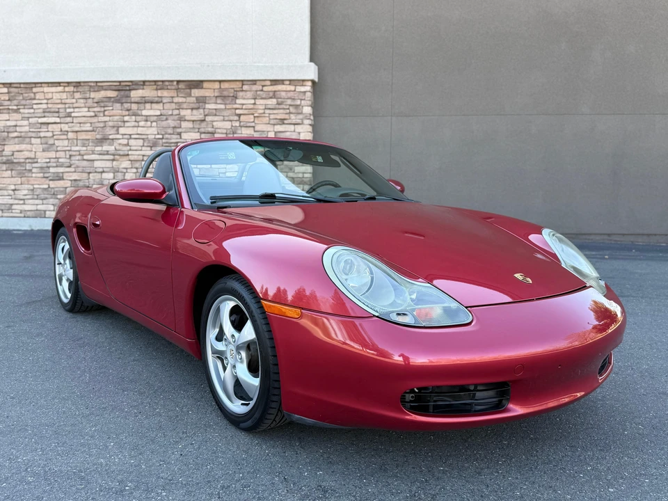 2001 Porsche 986 Boxster - Image 11 of 31