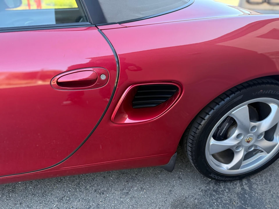 2001 Porsche 986 Boxster - Image 22 of 31