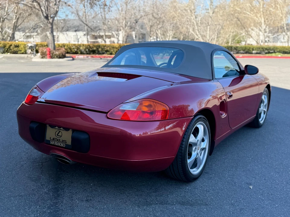 2001 Porsche 986 Boxster - Image 9 of 31