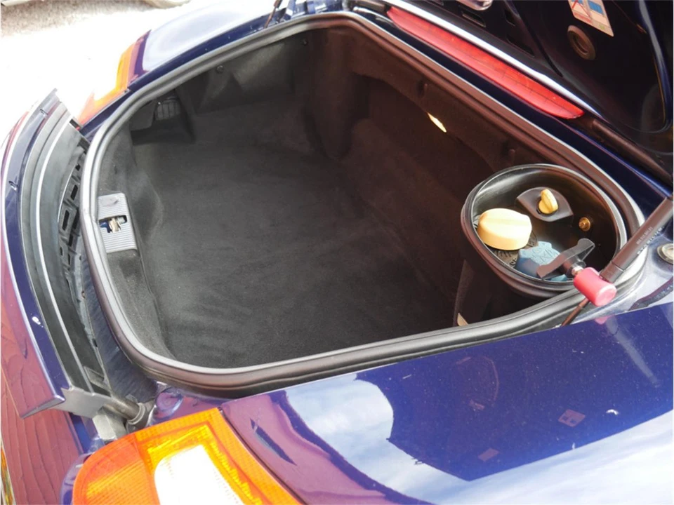 2001 Porsche 986 Boxster - Image 15 of 17