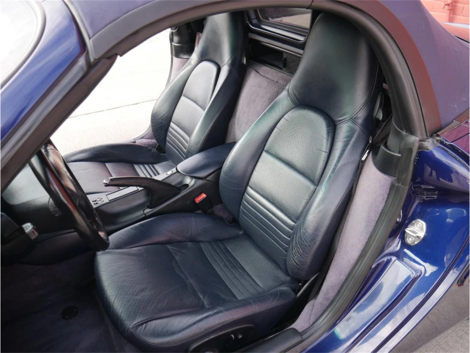 2001 Porsche 986 Boxster - Image 14 of 17