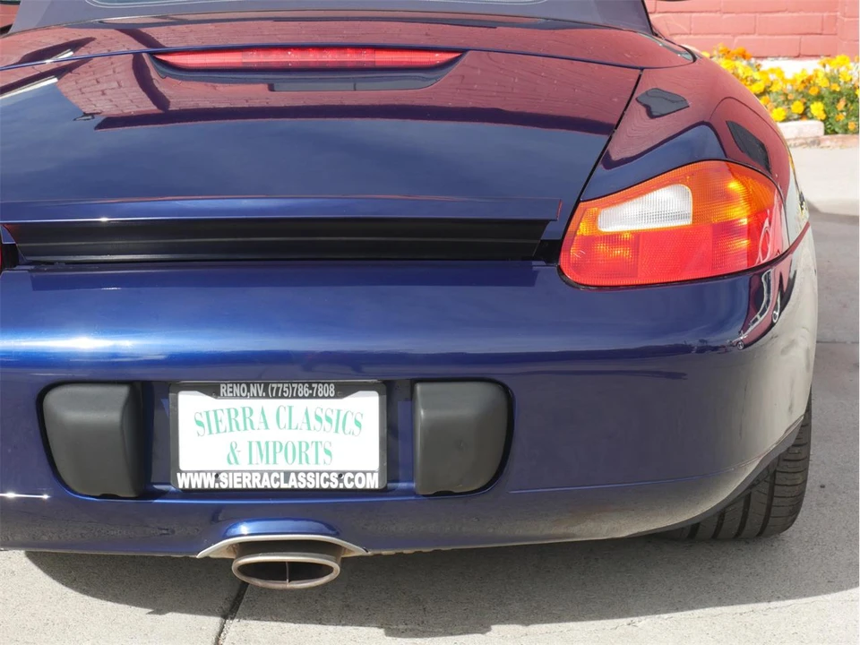 2001 Porsche 986 Boxster - Image 7 of 31