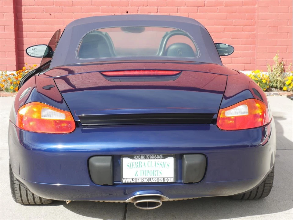 2001 Porsche 986 Boxster - Image 6 of 31