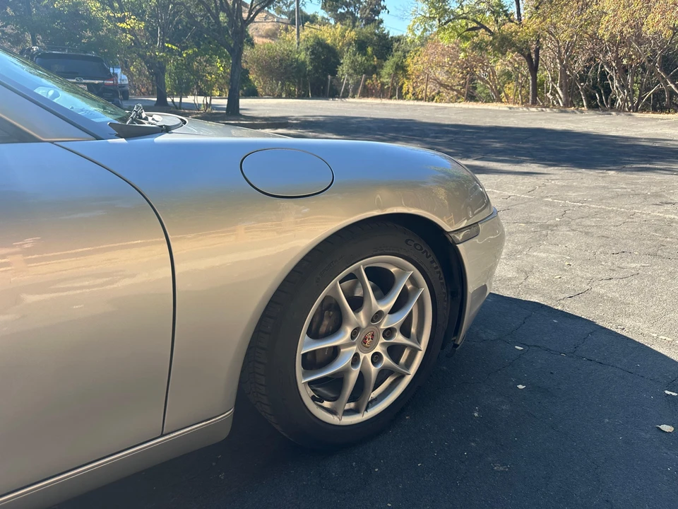 2001 Porsche 986 Boxster - Image 28 of 31