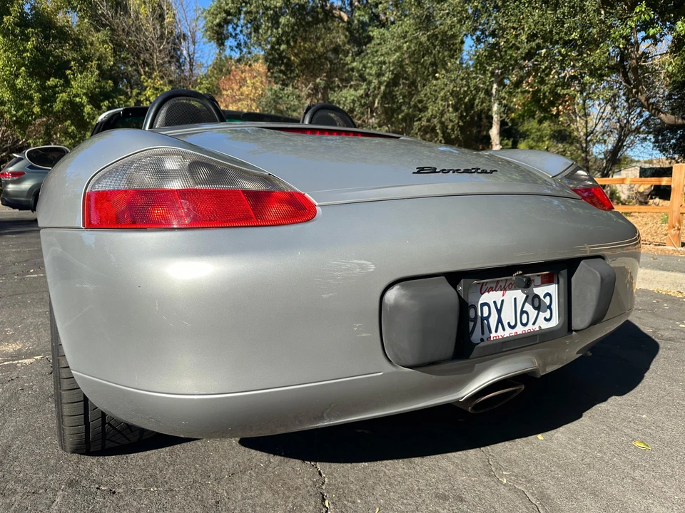 2001 Porsche 986 Boxster - Image 25 of 31