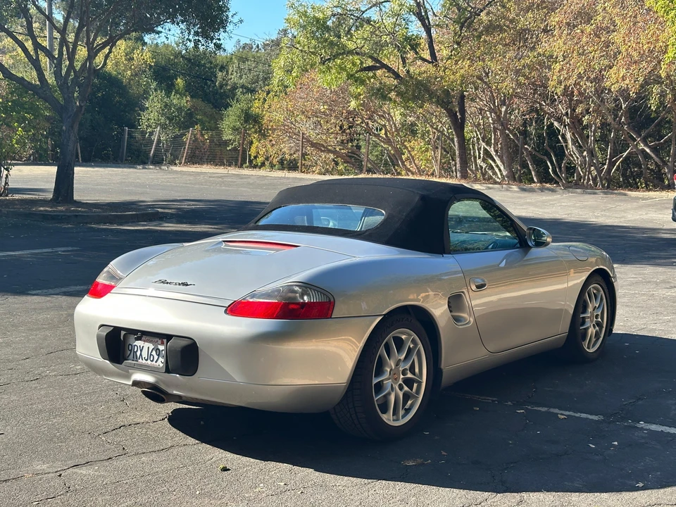 2001 Porsche 986 Boxster - Image 21 of 31