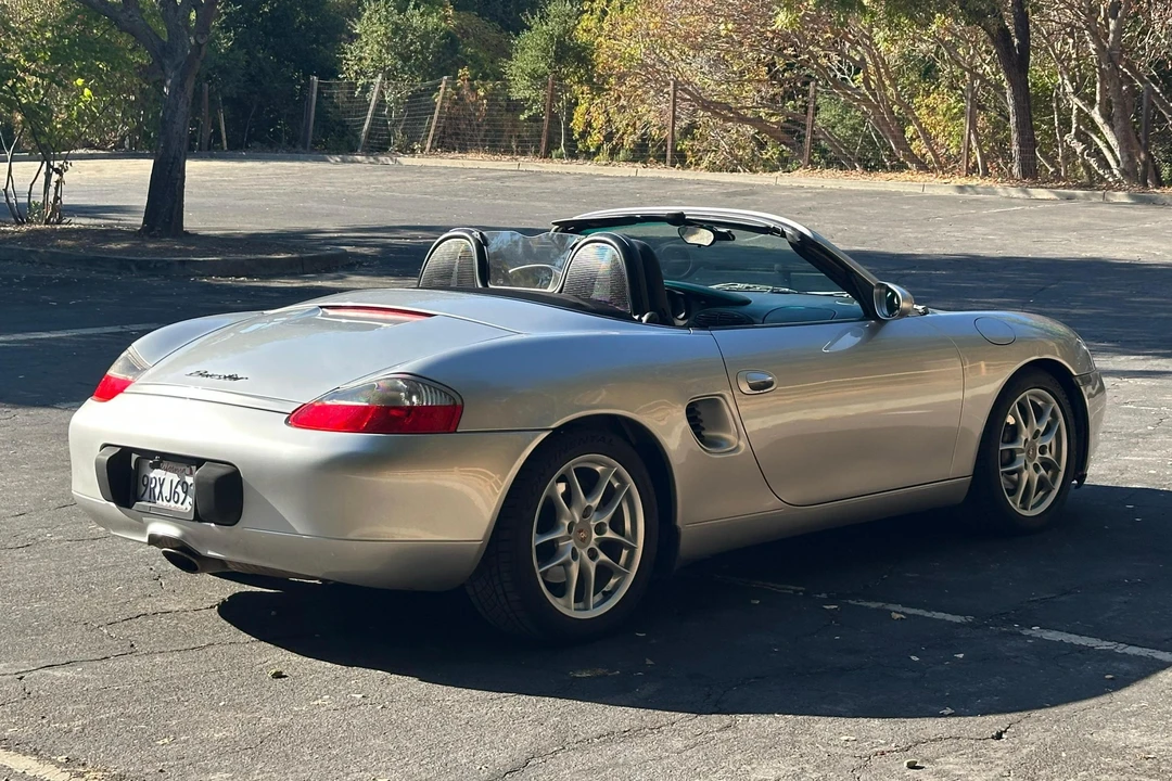 2001 Porsche 986 Boxster - Image 4 of 31