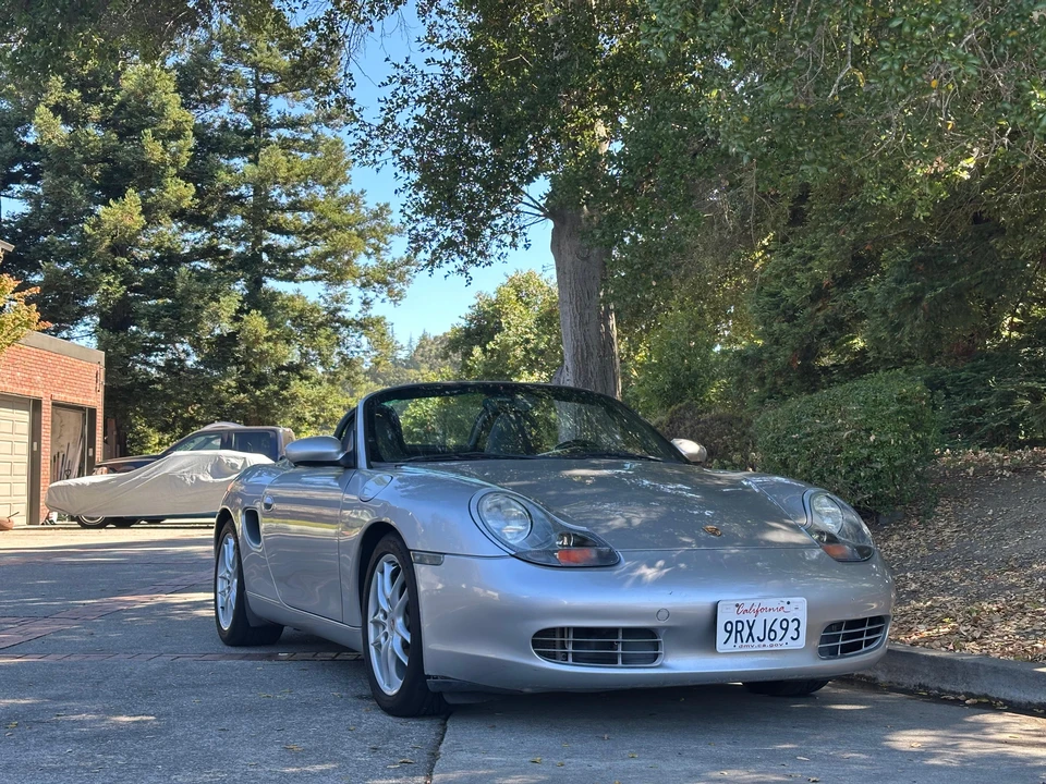2001 Porsche 986 Boxster - Image 16 of 31