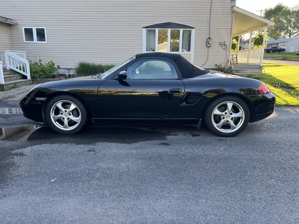 2001 Porsche 986 Boxster - Image 2 of 20