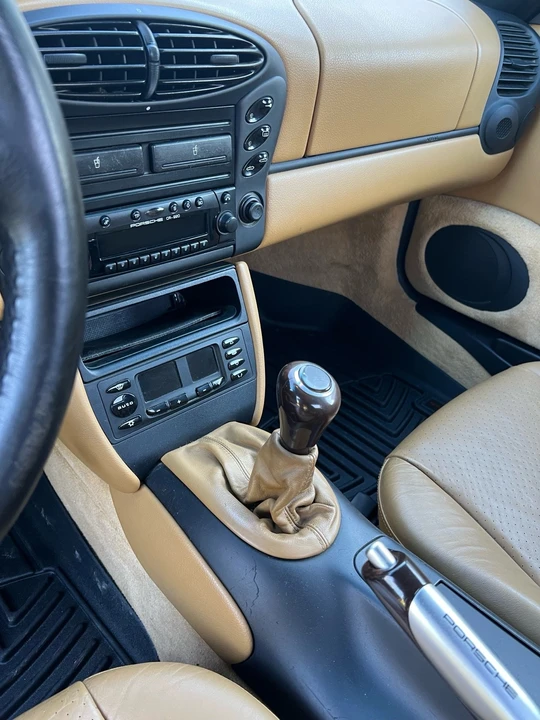 2001 Porsche 986 Boxster - Image 19 of 20