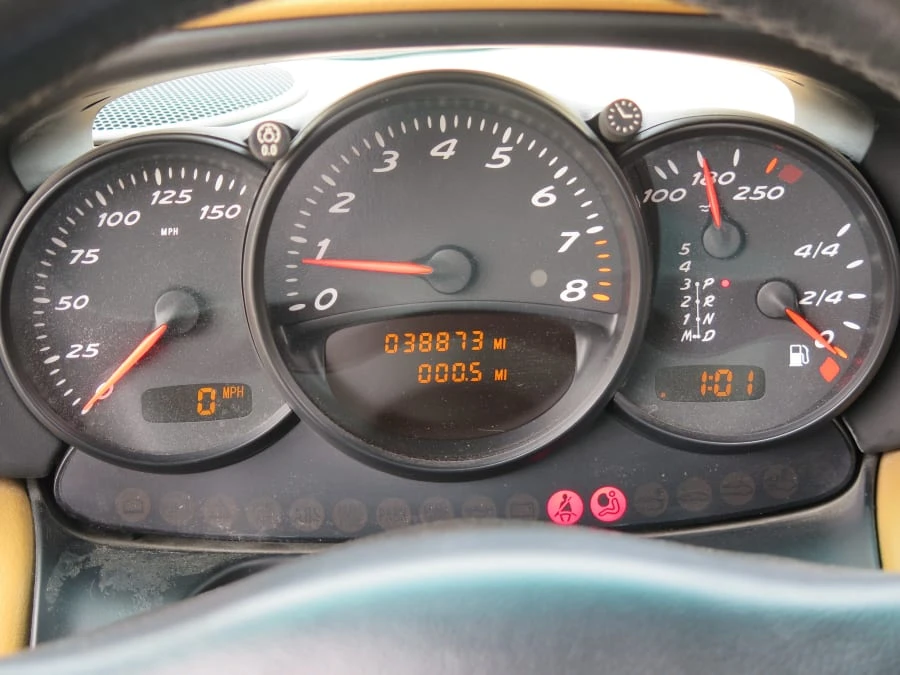2001 Porsche 986 Boxster - Image 6 of 12