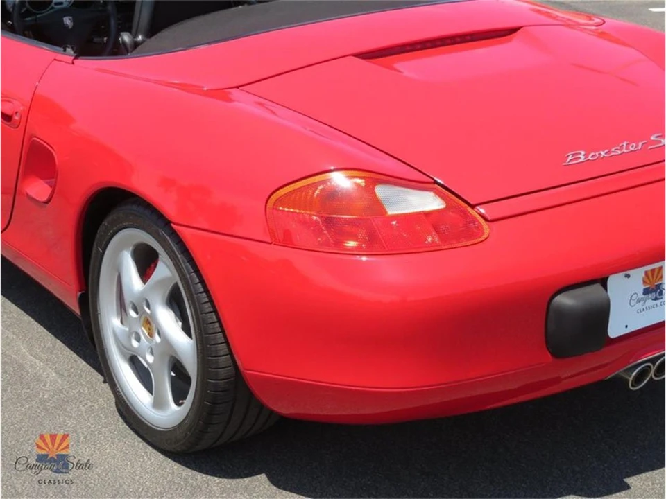 2001 Porsche 986 Boxster - Image 16 of 31