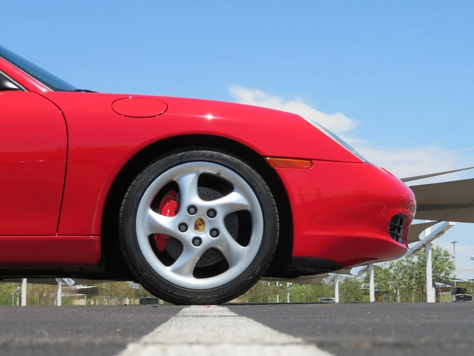 2001 Porsche 986 Boxster - Image 4 of 31
