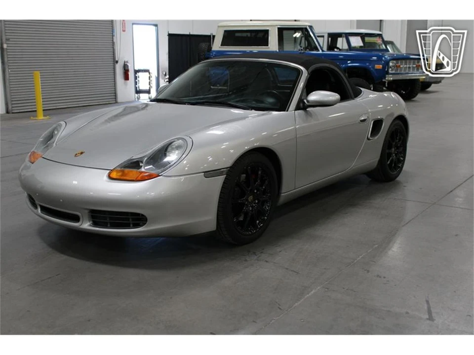 2001 Porsche 986 Boxster - Image 16 of 31