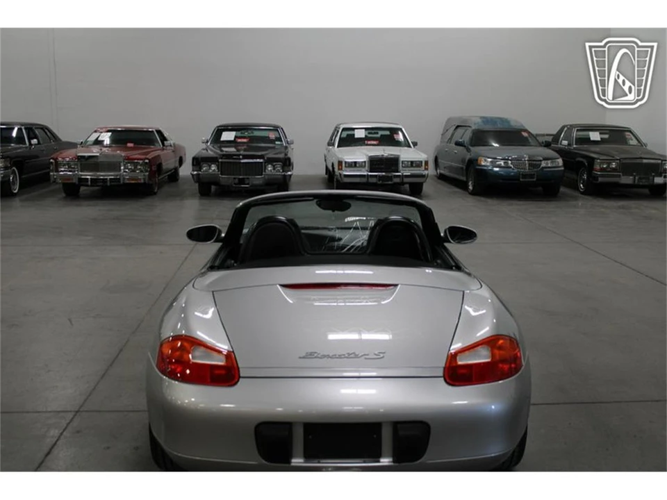 2001 Porsche 986 Boxster - Image 26 of 31