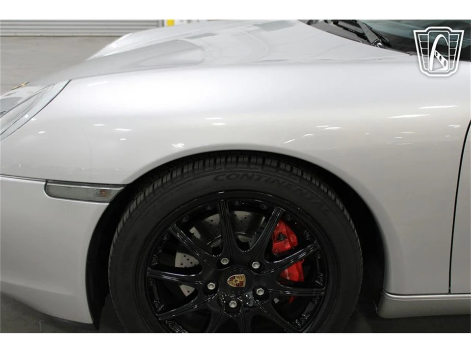 2001 Porsche 986 Boxster - Image 17 of 31