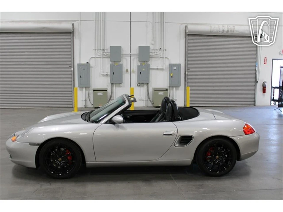 2001 Porsche 986 Boxster - Image 14 of 31