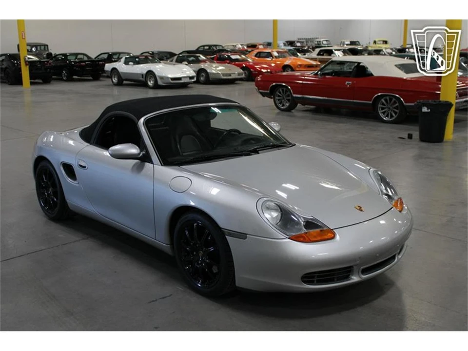 2001 Porsche 986 Boxster - Image 4 of 31